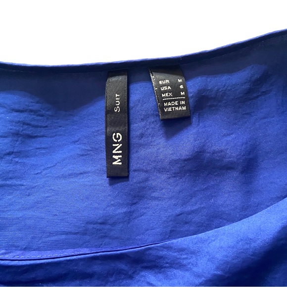 Size 6 Royal Blue MNG Blouse w/ Long Sleeves - Picture 4 of 4